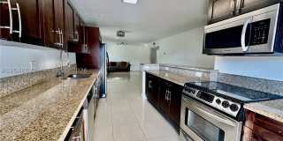 1540 SW 5th Pl Gallery 15