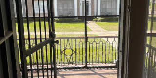 Colonial Court Gallery 4