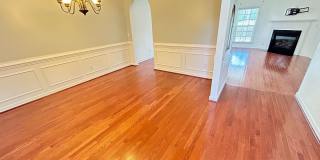 Beautiful 4Bed/2.5 Bath Home in Wren Creek! Gallery 1