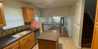 Updated 3BR Home with Garage, Deck & Private Fenced Yard Gallery 7