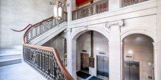 Court Square Apartments Gallery 11