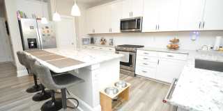 1004 Pyrenees Way Gallery 11