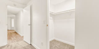 Oak & Iron Flats Apartments Oak & Iron Flats Apartments Gallery 3