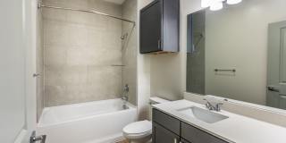 The Belle at the Lamar Gallery 15