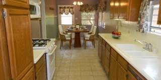1342 E Maple, Pool Home - AVAILABLE 6/1/2026 Gallery 8