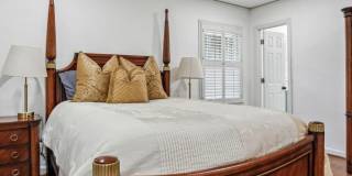 4379 Tree Haven Drive NE Gallery 4