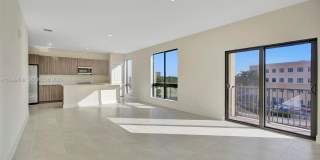 8265 NW 41st St Gallery 30