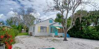 1209 BAY PALM Boulevard Gallery 1