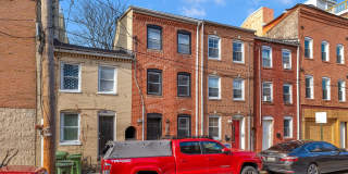 106 S REGESTER Street Gallery 20