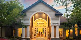 Cascade Summit Apartment Homes Gallery 1