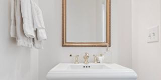 Luxury Furnished Home Gallery 19