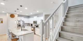 8827 GENEVE Court Gallery 31