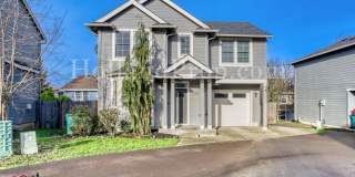 Stunning 3-Bedroom Forest Grove Home with Fireplace, Fenced Yard  Garage Gallery 1