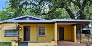 3 Bedroom, 1 Bath House for rent in Lakeland *Move-In Special* Gallery 1