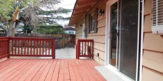 UNR friendly 3 Bedroom , 2 Bath close to campus Gallery 16