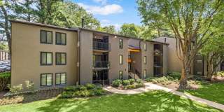 Lerner Springs at Reston Apartment Homes Gallery 2