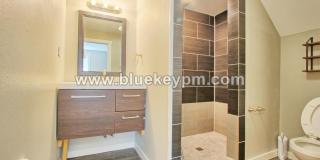 2 Bed, 1 Bath Unit in Triplex on Grant Street in Vancouver Gallery 8