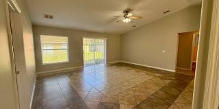 Beautiful 3-Bedroom Home with Open Layout – Priced to Rent Fast! Gallery 5