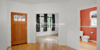 Spacious Bull Mountain 4 Bedroom Home - Huge Yard! Gallery 9