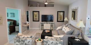 ** 3/2 STUNNING WATERVIEW CONDO READY FOR A SEASONAL TENANT JANUARY-MARCH OR FEBRUARY-APRIL ONLY ** DIAMOND LAKE IN NORTH NAPLES ** Gallery 1