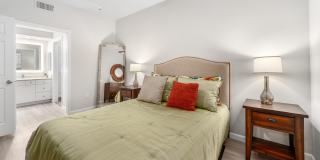 Residences at 4225 Gallery 5