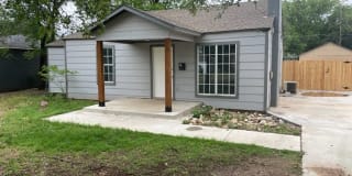 2617 38th Street Gallery 1