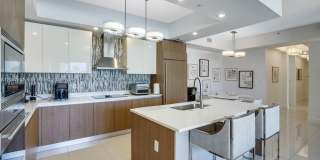 1200 Hillsboro Mile 1303 1303, Hillsboro Beach, FL 33062 - 1448 Gallery 1