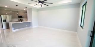 2401/2403 Matena Avenue S Gallery 19