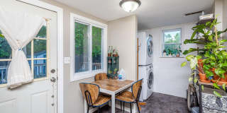 Darling 3 Bed 1 Bath Home Gallery 8