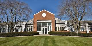 408 EXECUTIVE Gallery 1