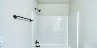 Move In Special: August Rent Free! Gallery 23