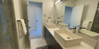 Charming 3BR Townhome in Seattle Gallery 15