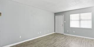 Creekside Meadows Apartment Gallery 6
