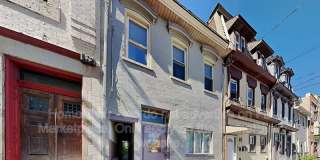 2510 Sarah St Gallery 1