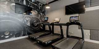 Pike Motorworks Apartments Gallery 81