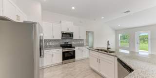 2680 AVERLAND Loop Gallery 11