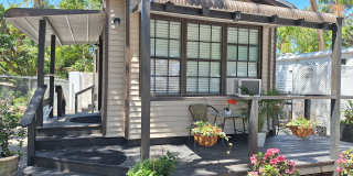 219 33rd Street West Gallery 11