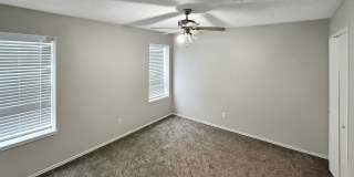 3 Bedrooms 2 Baths Gallery 20