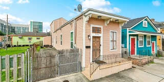 2104 IBERVILLE Street Gallery 1