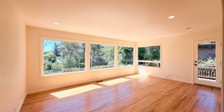 Luxury Living with Stunning Views in Corte Madera Gallery 1