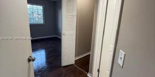 4167 N Haverhill Rd Gallery 10