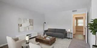 Briarcliff Gallery 33