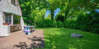 Elegant 3 Bedroom Tudor with Flexible Living Space Elegant 3 Bedroom Tudor with Flexible Living Space Gallery 39
