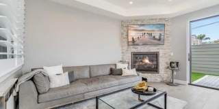 710 E Avenue Gallery 23