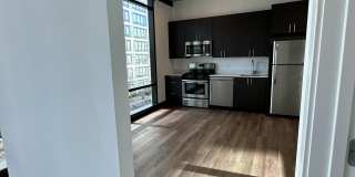 1430 South Michigan Avenue Gallery 3