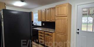 1121 Luther East Gallery 6