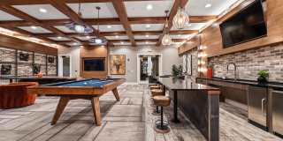 Knox at Metrocenter Gallery 12