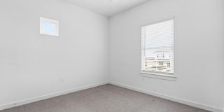 10928 Norwich Avenue Gallery 19