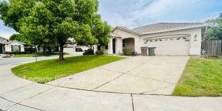 300 Dedham Ct Gallery 1