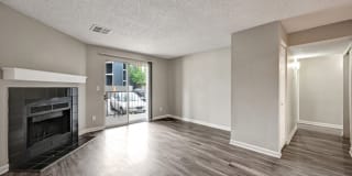 Summit Riverside Apartments Gallery 5